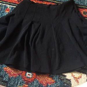 Stretchy skater skirt!